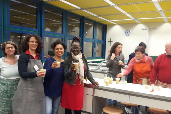Kochen wie in Lima 2018 Kochkurs "Kochen wie in Lima" von Manuela Krämer über Esskultur in Peru - aber auch über Sprache.